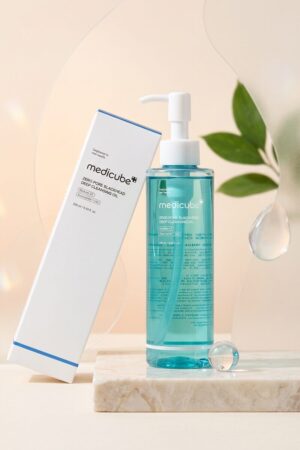 MEDICUBE ZERO PORE BLACKHEAD DEEP CLEANSING OIL